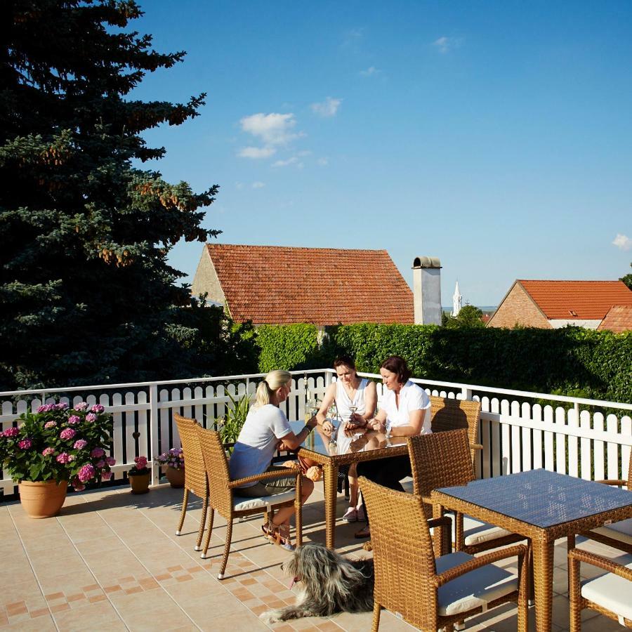 Weingut Pension Sommerhof เมอบิชอัมซี ภายนอก รูปภาพ